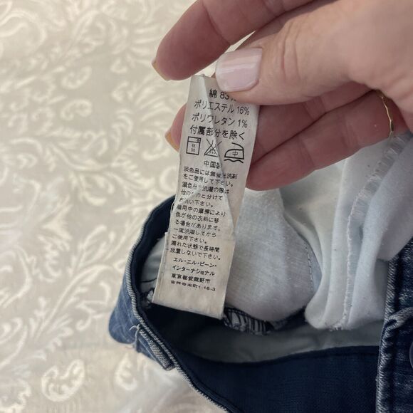 L.L. Bean Jeans Womens 18 Petite Blue High Rise‎ Straight Classic Fit MedWash - Picture 8 of 8